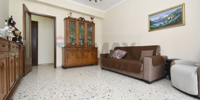 20251107114310-999347-18