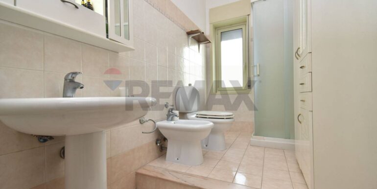 20251107114327-999347-25