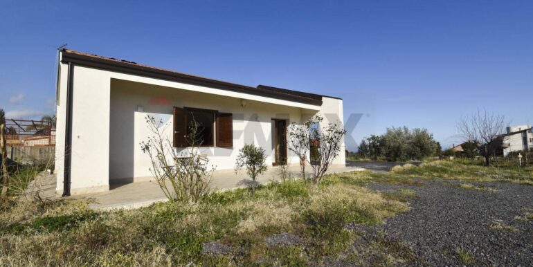 20251107172620-999476-1