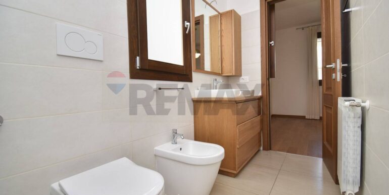 20251107172622-999476-19