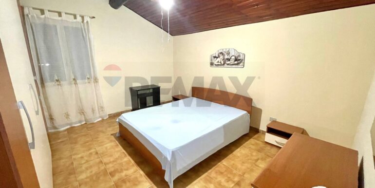 20251107183404-999494-9