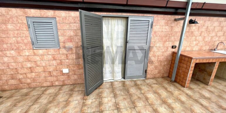 20251107184504-999494-14