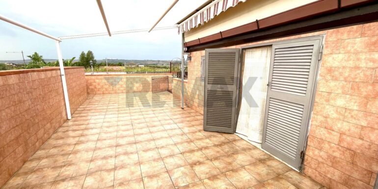 20251107184508-999494-15