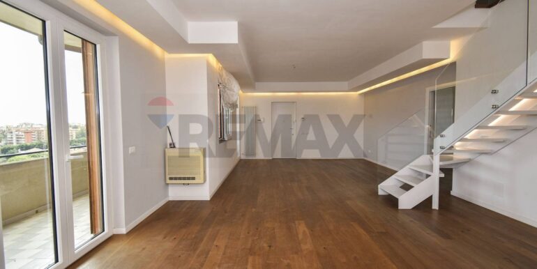 20251107191837-999485-7