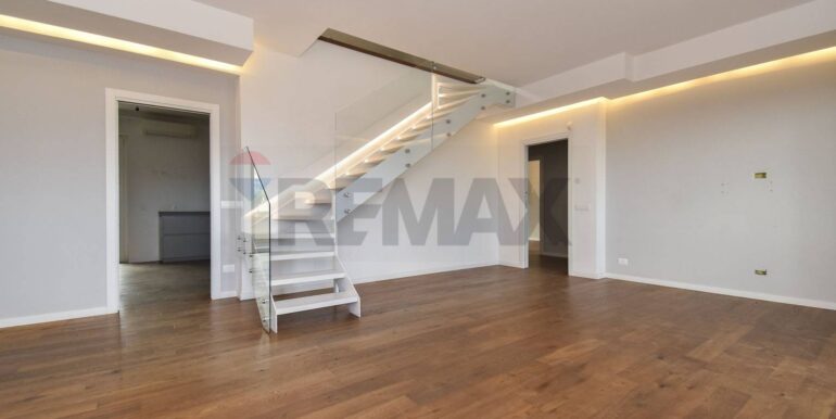 20251107191839-999485-8