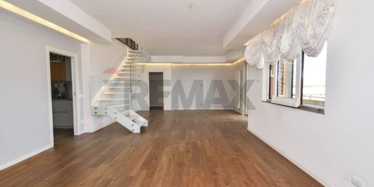 20251107191843-999485-10