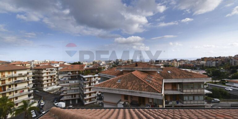 20251107191937-999485-38