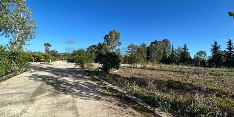 20251107194620-999330-6