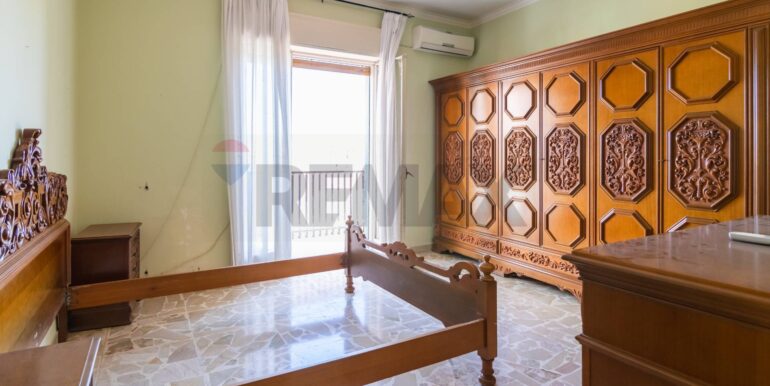 2025110783953-958774-19