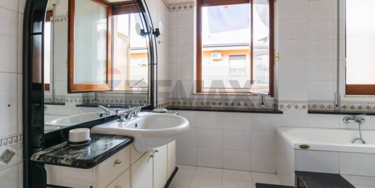 2025110795853-999310-5