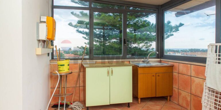 20251108121912-994693-3