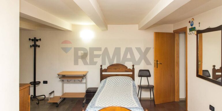 20251108121914-994693-4