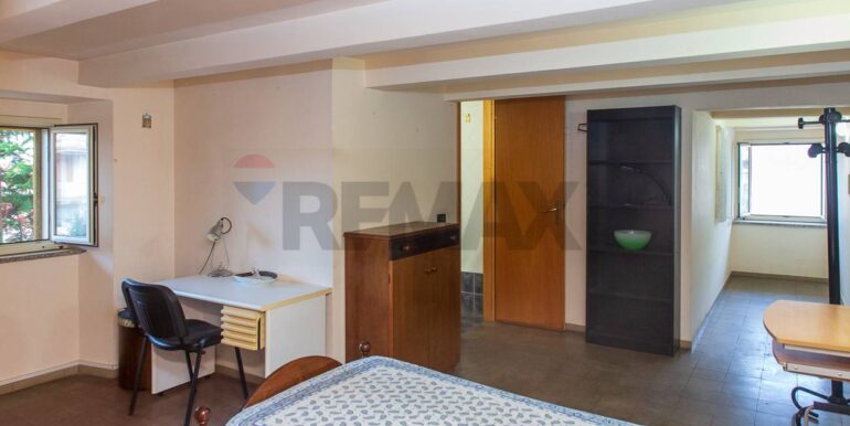 20251108121927-994693-9