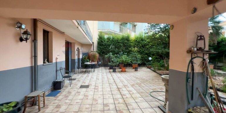 20251108121943-994693-15