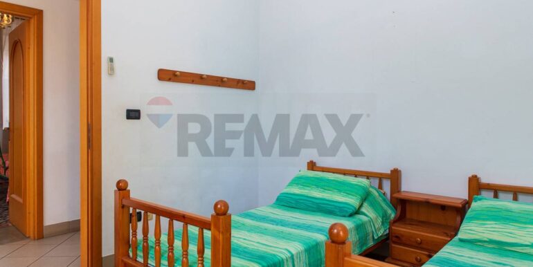 20251108121946-994693-16