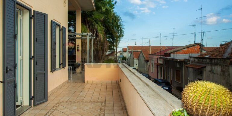 20251108121958-994693-20