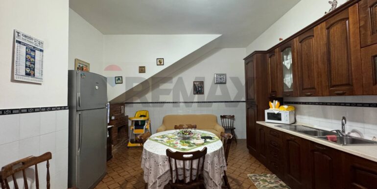 20251110120815-999870-9