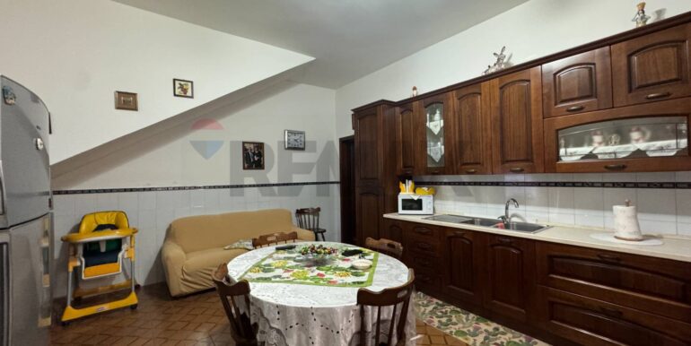 20251110120818-999870-10