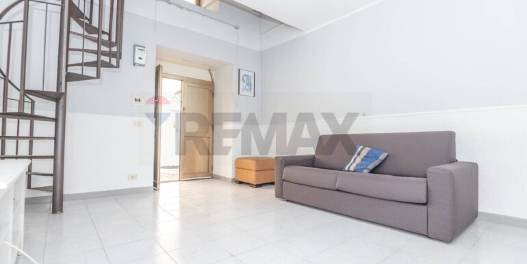 20251110142800-999898-1