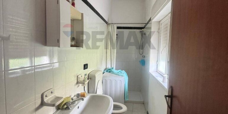 20251111115650-1000087-11