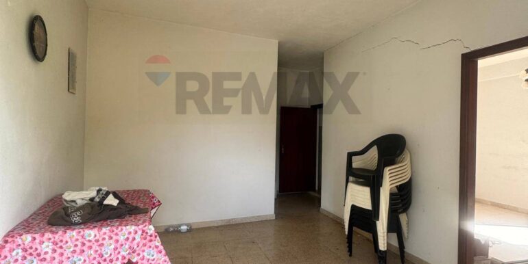 20251111115652-1000087-12