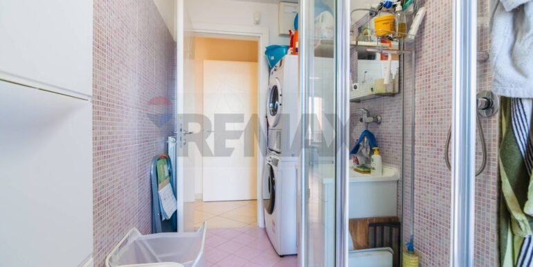 20251111131027-1000117-9