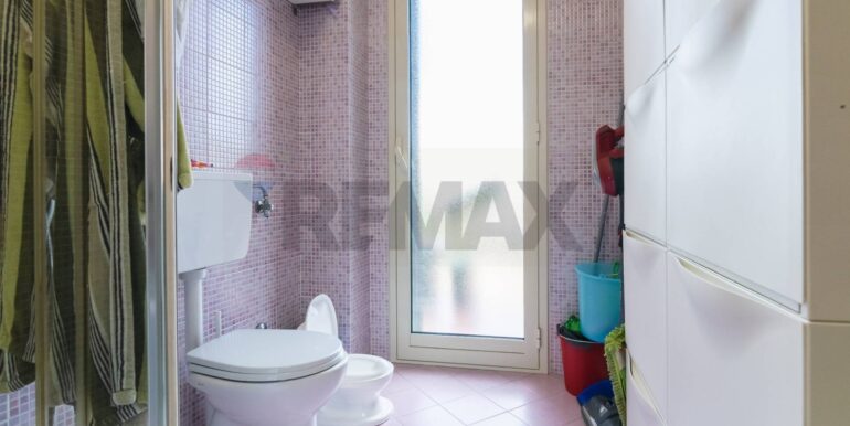 20251111131029-1000117-10