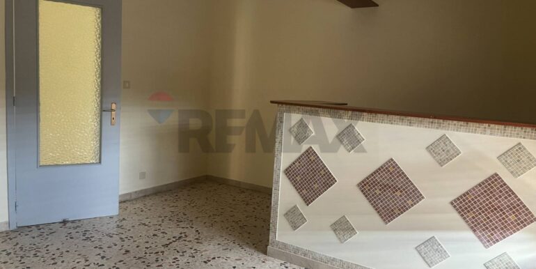 20251111142238-1000112-4