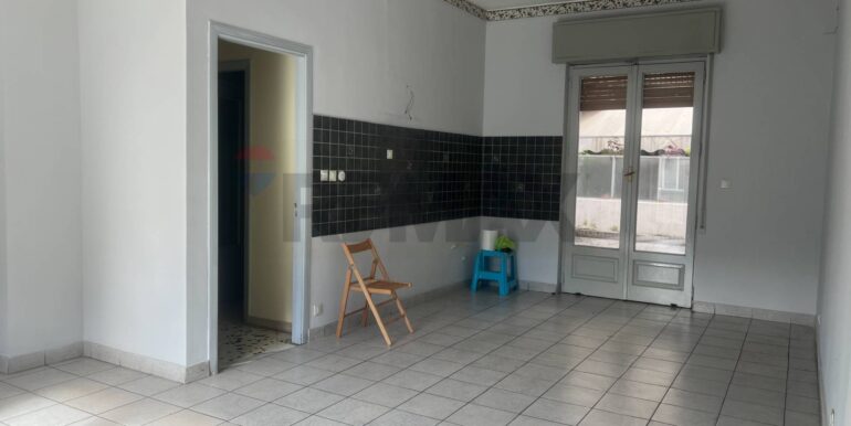 20251111142255-1000112-10