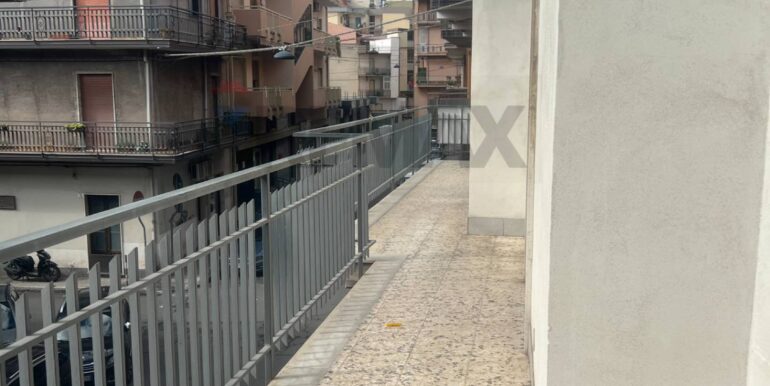 20251111142258-1000112-11