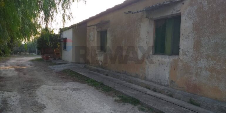 20251111162554-1000182-5