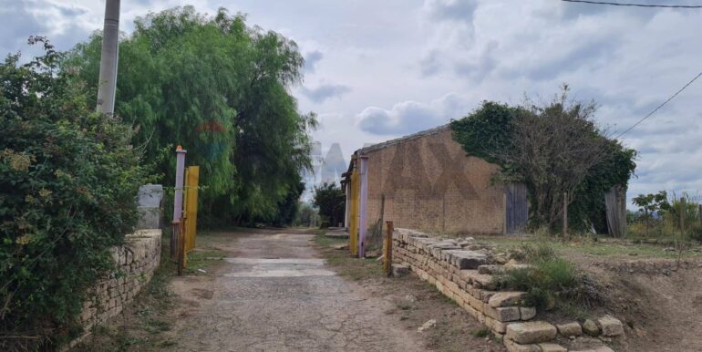 20251111162556-1000182-11