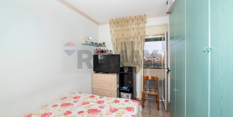 2025111182845-1000033-8