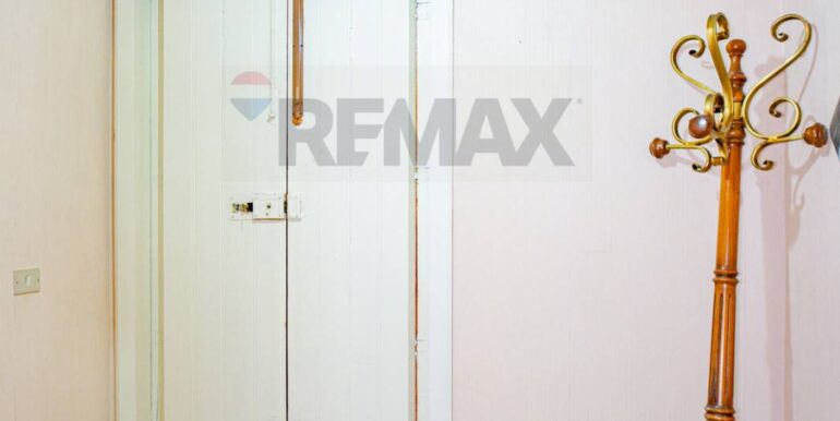 2025111184300-1000036-4