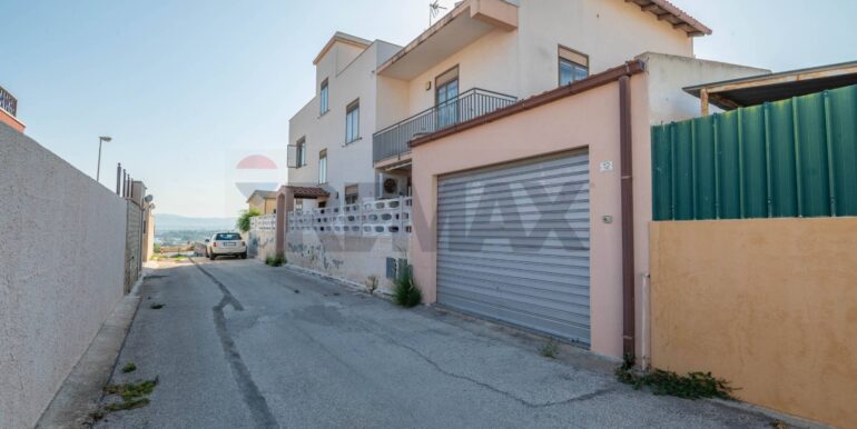 20251112121844-964289-37