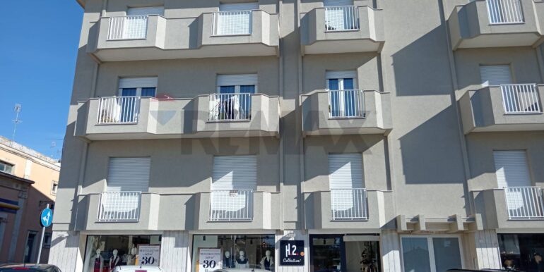 20251112165014-1000409-3