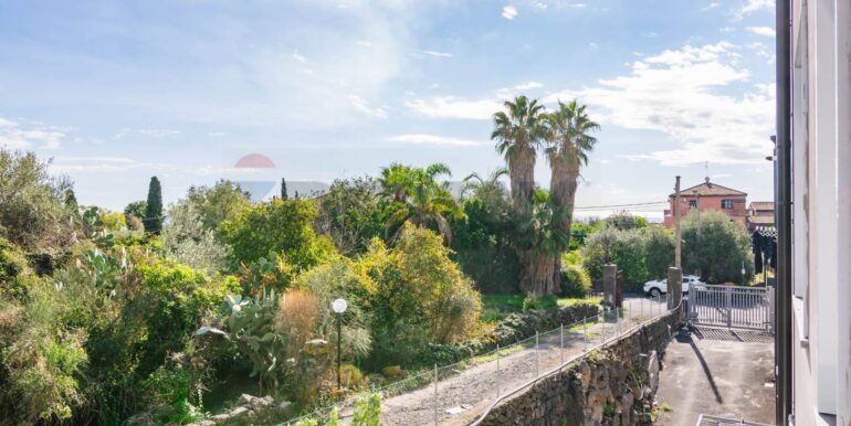 20251112171908-993692-17