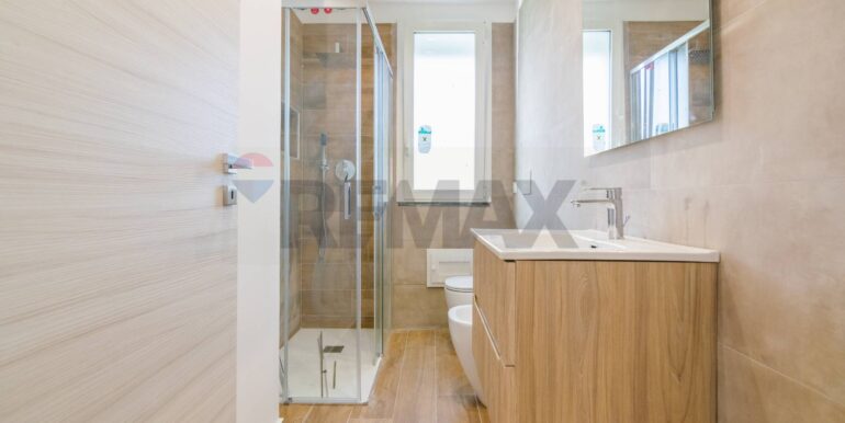 20251112172000-993692-29