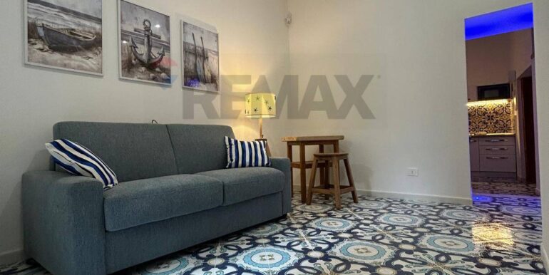 20251112173448-1000433-2