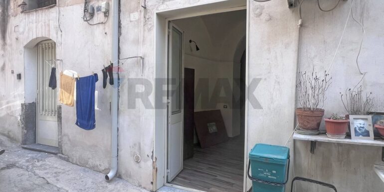 20251112183236-999758-2