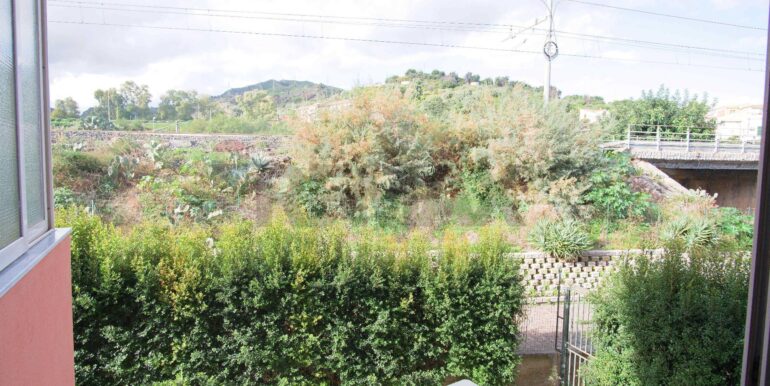 20251112193813-1000487-6