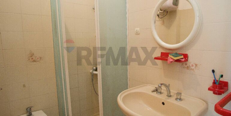 20251112193829-1000487-9