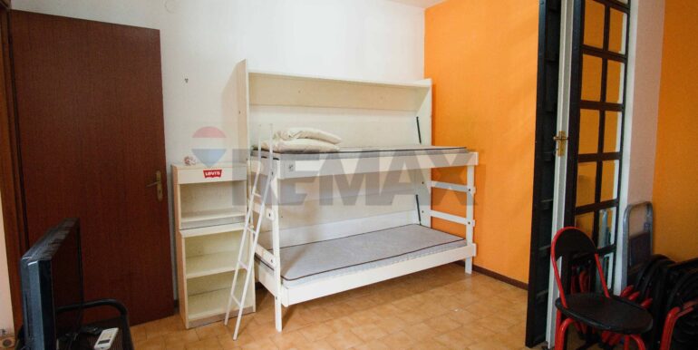 20251112193910-1000487-13