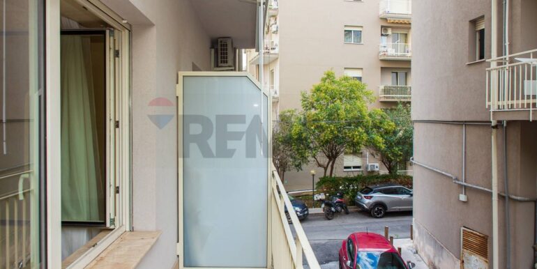 20251113112834-1000105-18