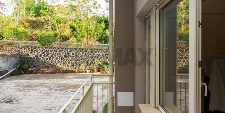 20251113112837-1000105-19