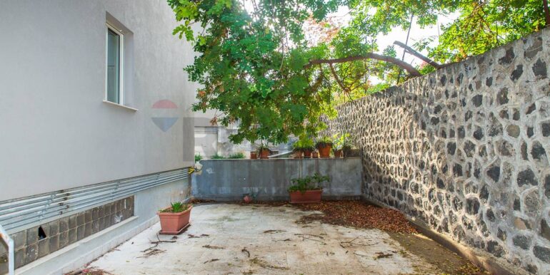 20251113112909-1000105-30