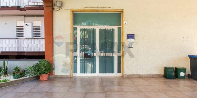 20251113160835-1000310-13