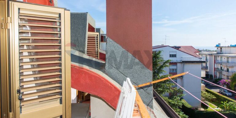 20251113160906-1000310-23