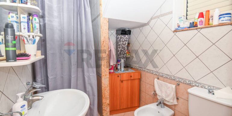 20251113161007-1000611-9