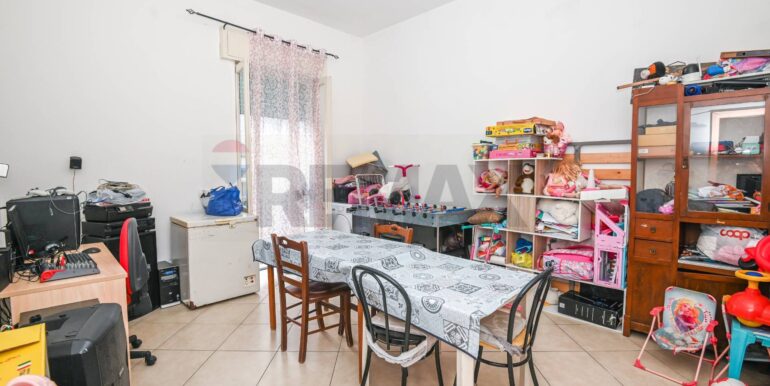 20251113161014-1000611-11